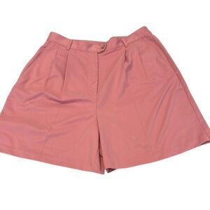 Izod Womens size 14 pink pleated shorts side and back pockets belt loops EUC